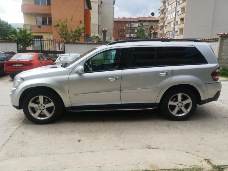 Mercedes-Benz GL 420 CDI, снимка 2 - Автомобили и джипове - 47205097