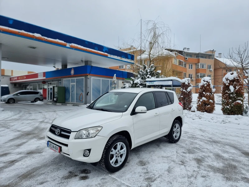 Toyota Rav4 2.2D4D* 4X4* 150kc, снимка 2 - Автомобили и джипове - 49248527