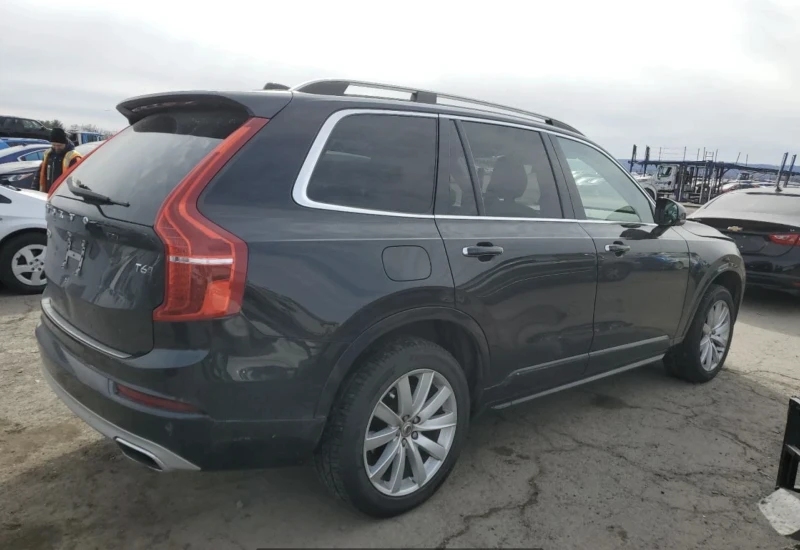 Volvo Xc90, снимка 5 - Автомобили и джипове - 49576872