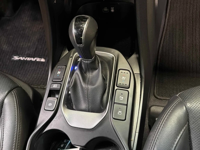 Hyundai Santa fe * Ultimate * Кожен салон * AWD (4x4) * , снимка 13 - Автомобили и джипове - 53267547