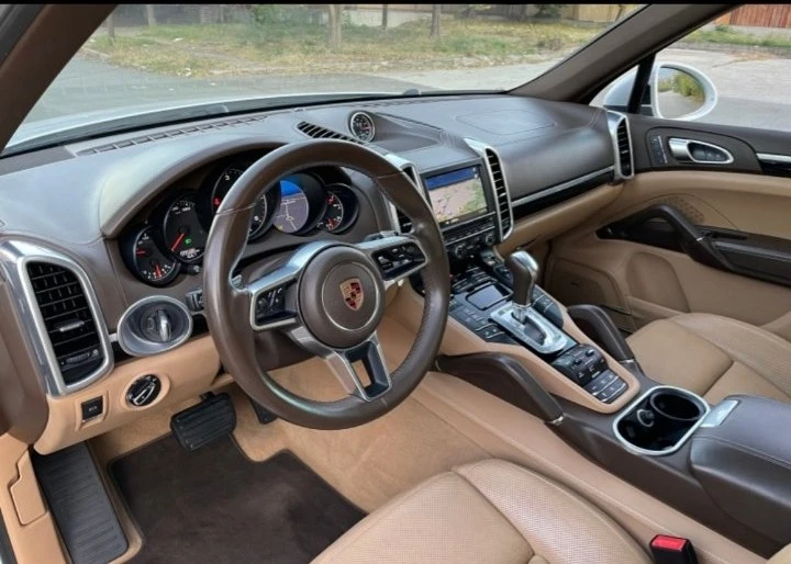 Porsche Cayenne 3.0 DIESEL ПАНОРАМА - изображение 4