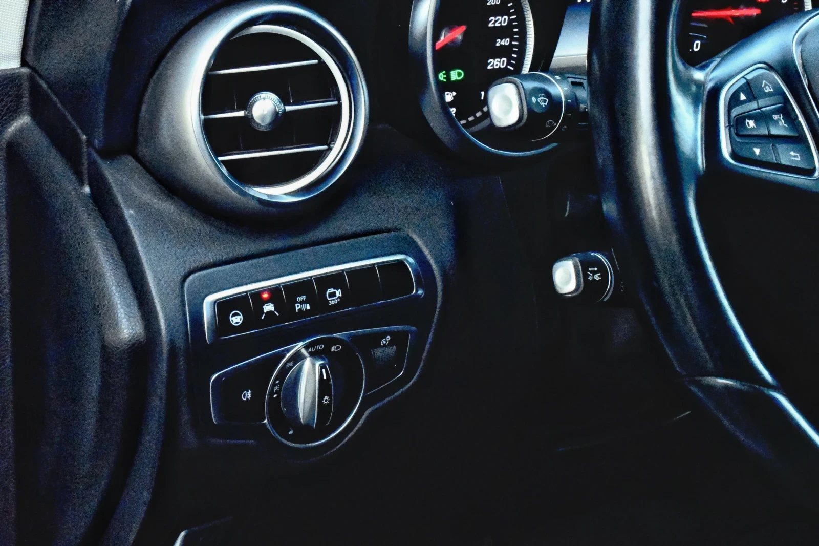 Mercedes-Benz GLC 250 d* 4MATIC* AMG-LINE* X253*  - изображение 9