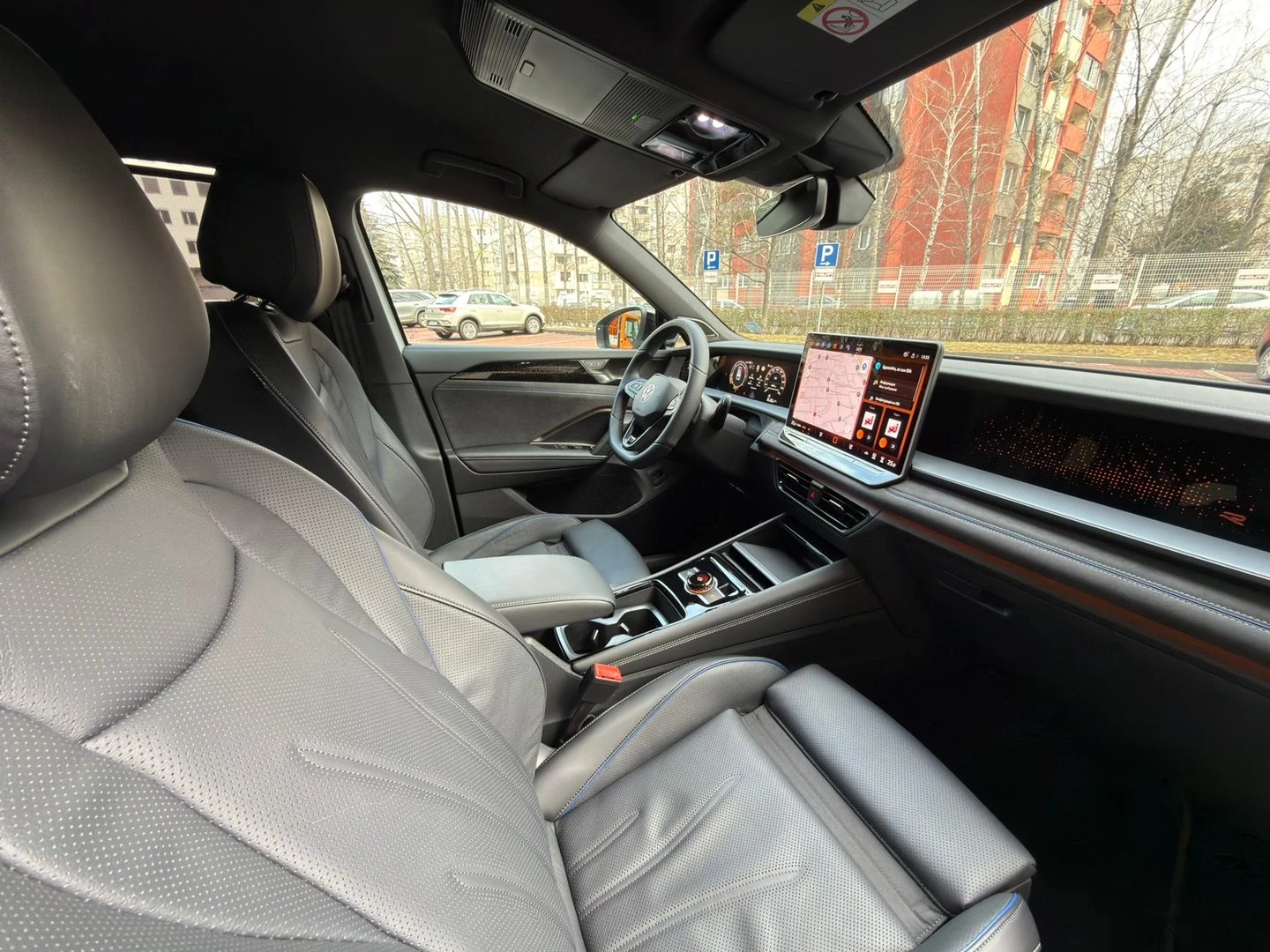 VW Tayron R-Line 2.0 TDI SCR 4MOTION DSG - изображение 9