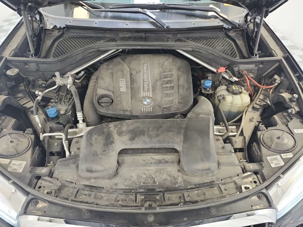 BMW X5 * xDrive35d * ПОДГРЕВИ * H/K * ПАНО * CARFAX, снимка 17 - Автомобили и джипове - 54479965