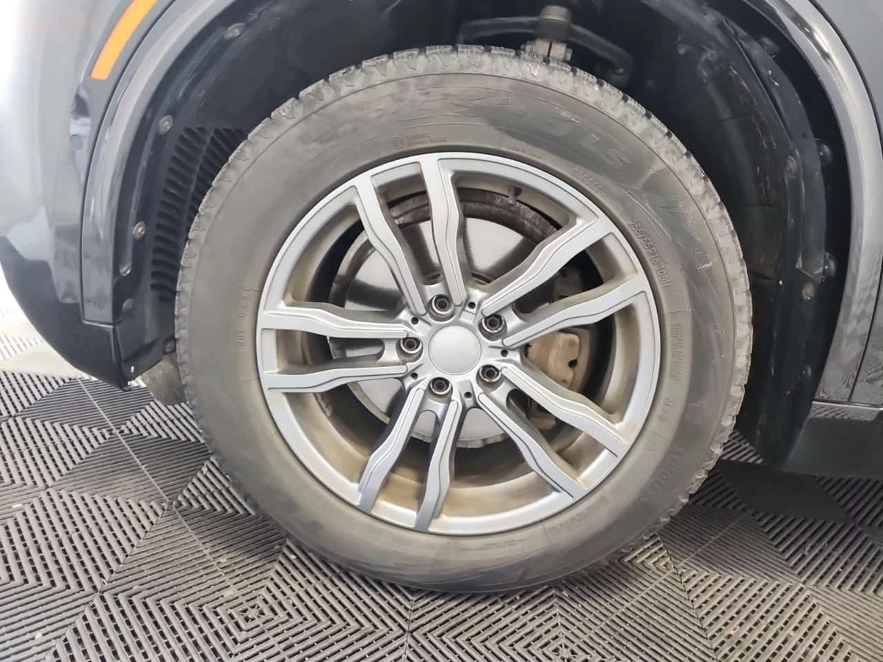 BMW X5 * xDrive35d * ПОДГРЕВИ * H/K * ПАНО * CARFAX, снимка 6 - Автомобили и джипове - 54479965
