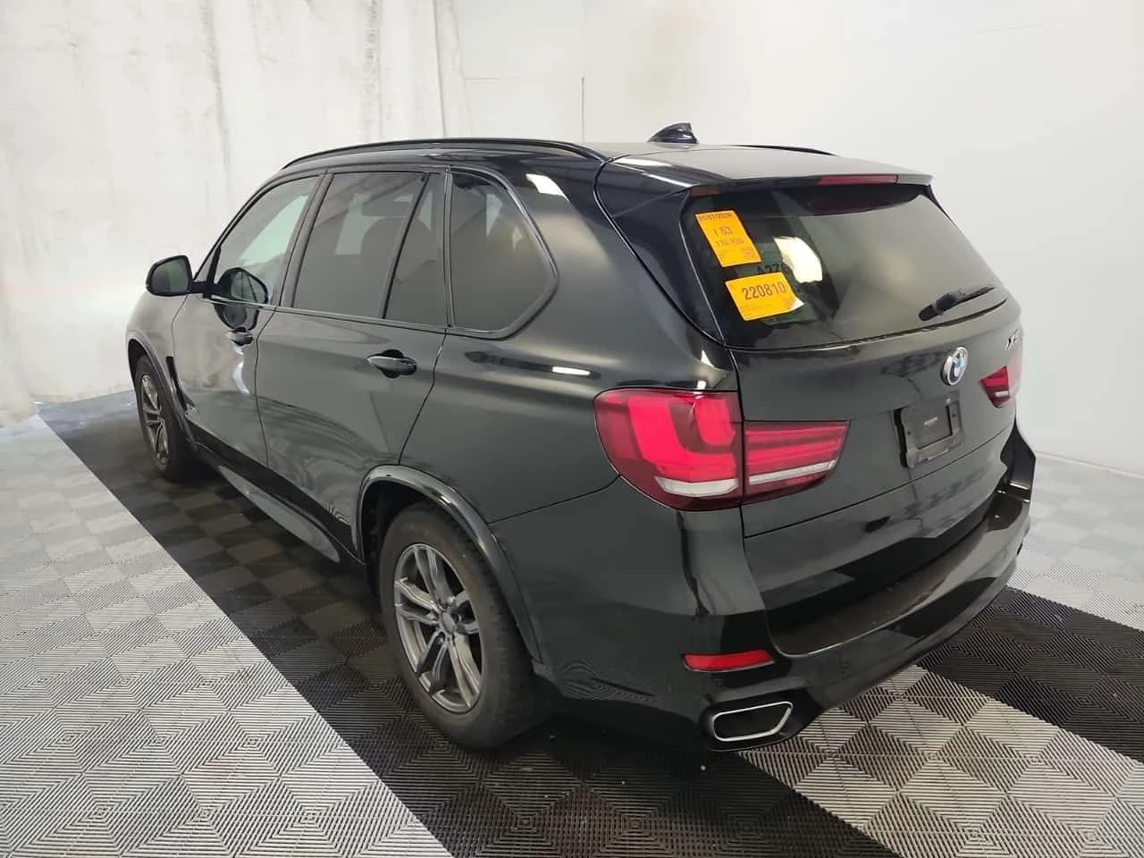 BMW X5 * xDrive35d * ПОДГРЕВИ * H/K * ПАНО * CARFAX, снимка 4 - Автомобили и джипове - 54479965