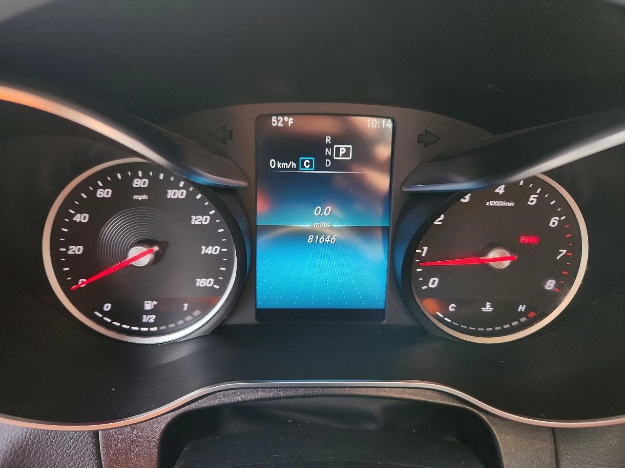 Mercedes-Benz GLC 300 4MATIC, снимка 8 - Автомобили и джипове - 54503628