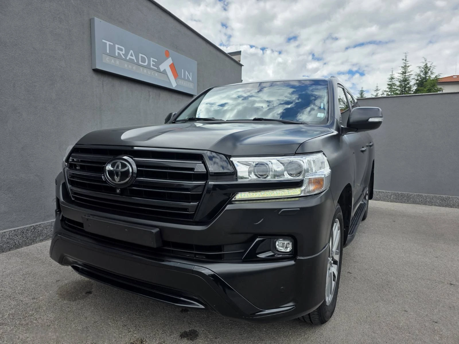 Toyota Land cruiser 200 4.5L V8