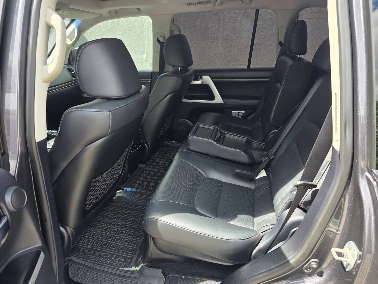 Toyota Land cruiser 200 4.5L V8, снимка 16 - Автомобили и джипове - 54908996
