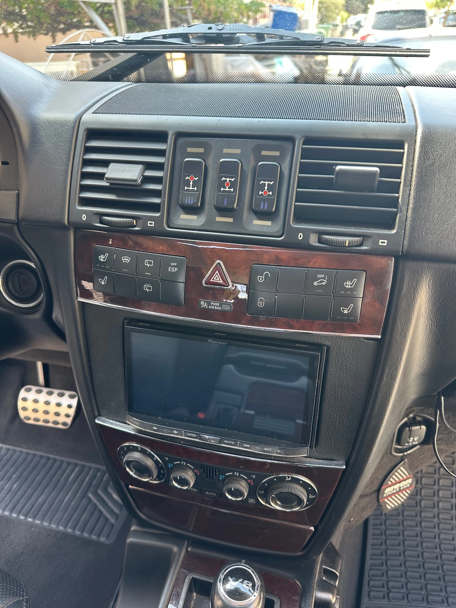 Mercedes-Benz G 550 , снимка 14 - Автомобили и джипове - 55950624