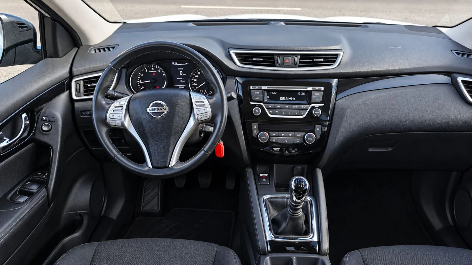 Nissan Qashqai 1.2 DIG-T-Euro 6-116hp, снимка 7 - Автомобили и джипове - 56310143