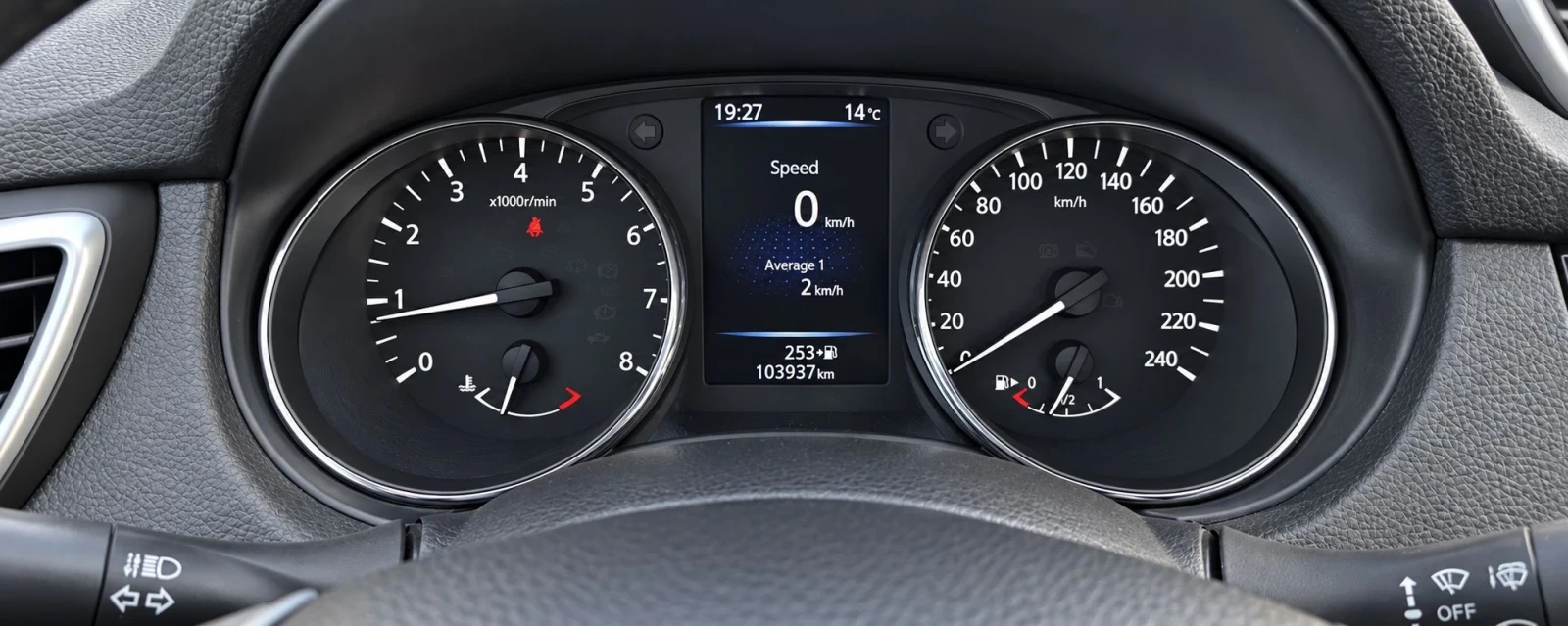 Nissan Qashqai 1.2 DIG-T-Euro 6-116hp, снимка 11 - Автомобили и джипове - 56310143