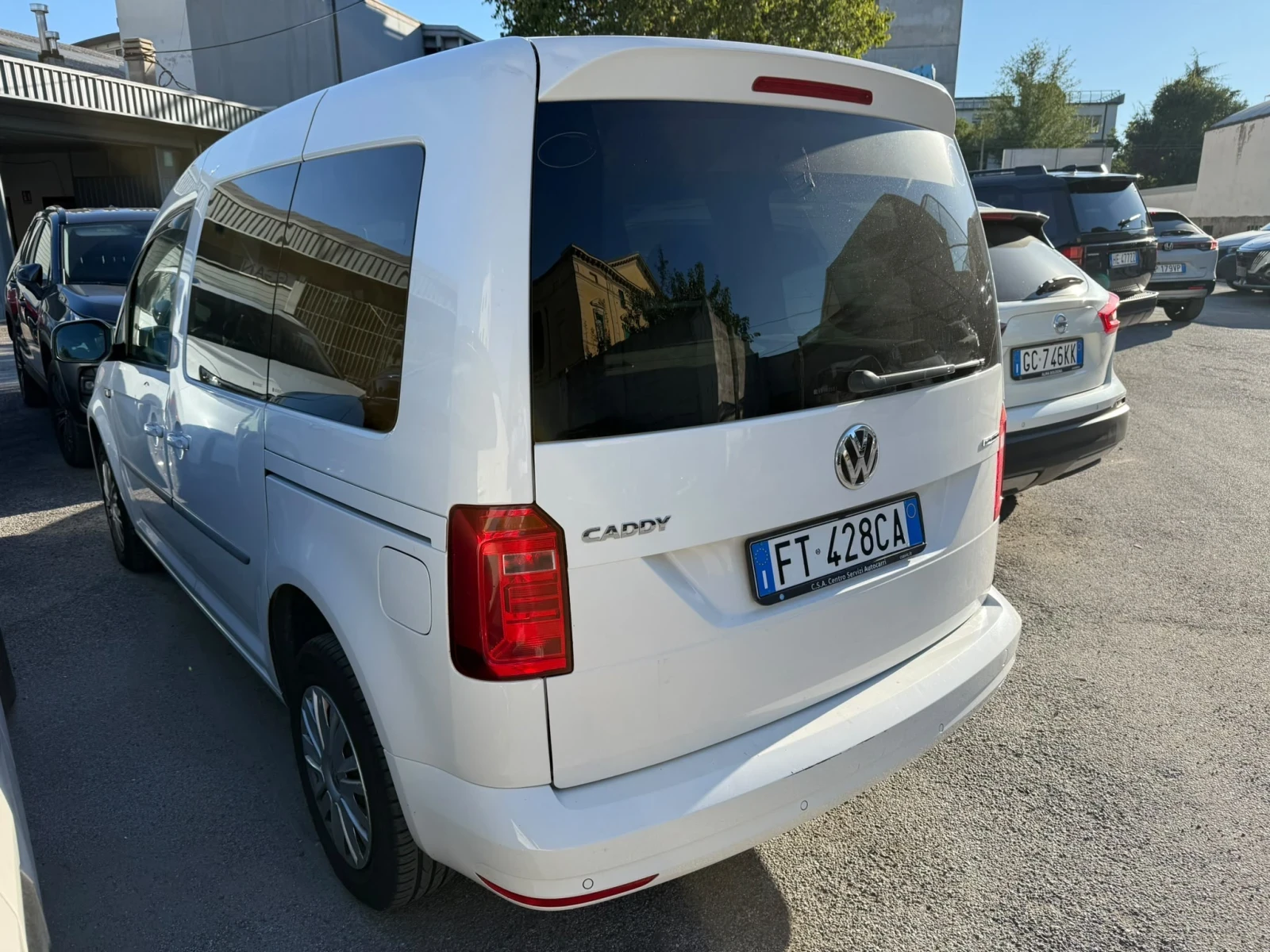 VW Caddy (КАТО НОВА)^(МЕТАН), снимка 3 - Бусове и автобуси - 56301184