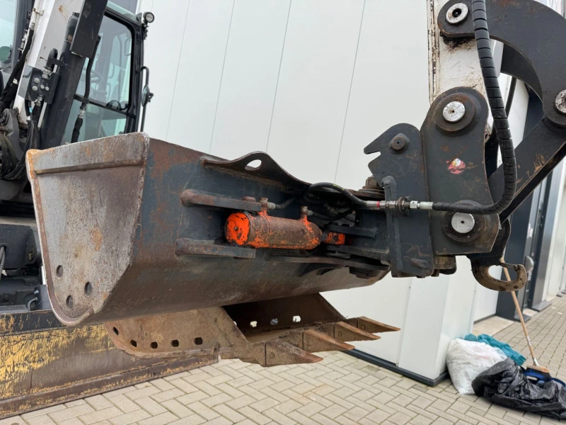 Багер Bobcat E57W, снимка 5 - Индустриална техника - 52732845