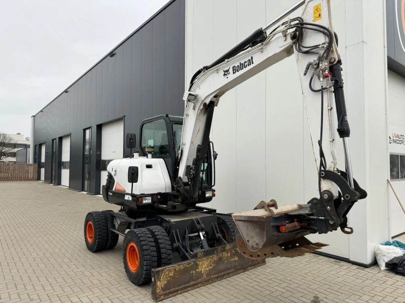 Багер Bobcat E57W, снимка 3 - Индустриална техника - 52732845