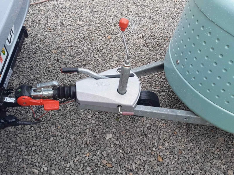 Каравана Tabbert TAB 400, снимка 5 - Каравани и кемпери - 49856027