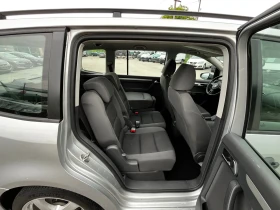 VW Touran 1.6TDI 6ск 7места, снимка 11