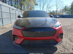 Ford Mustang Mach-E Gt, снимка 12