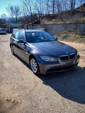 BMW 320  1