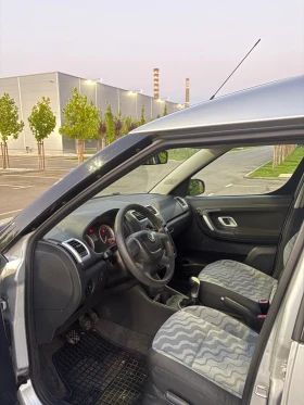 Skoda Roomster 1.9 TDI, снимка 6