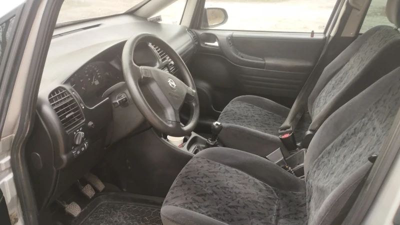 Opel Zafira, снимка 4 - Автомобили и джипове - 49004851