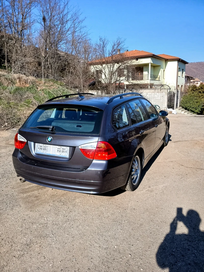 BMW 320, снимка 6 - Автомобили и джипове - 49236463