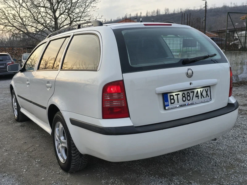 Skoda Octavia 1.9 TDI 4X4 101 К.С. 6 СКОРОСТИ КЛИМАТИК, снимка 3 - Автомобили и джипове - 49309350