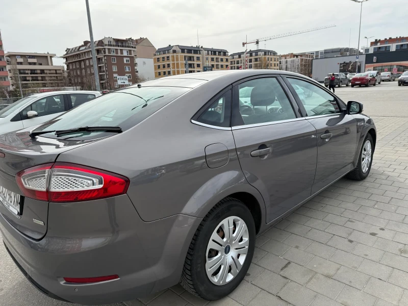 Ford Mondeo 1.6 Ecoboost, снимка 2 - Автомобили и джипове - 49505448