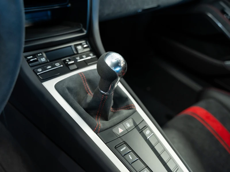 Porsche 911 GT3 (991 II), снимка 11 - Автомобили и джипове - 50645413