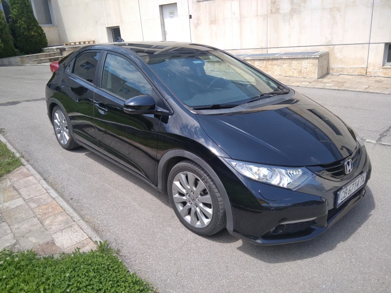 Honda Civic 1.8 бензин/газ Автоматик, снимка 2 - Автомобили и джипове - 52472214