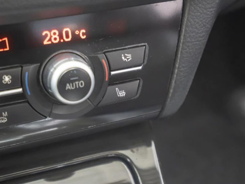 BMW 535 * АВТО КРЕДИТ* ЦЕНА ДО БГ * СЕРВИЗНА ИСТОРИЯ * , снимка 13 - Автомобили и джипове - 52727373