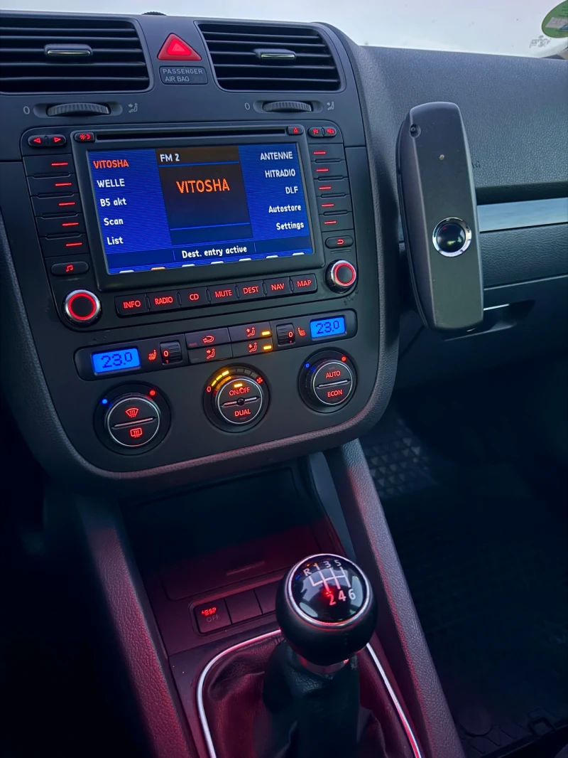 VW Golf 2.0 TDI GT/GTD 170 hp, снимка 14 - Автомобили и джипове - 52810930