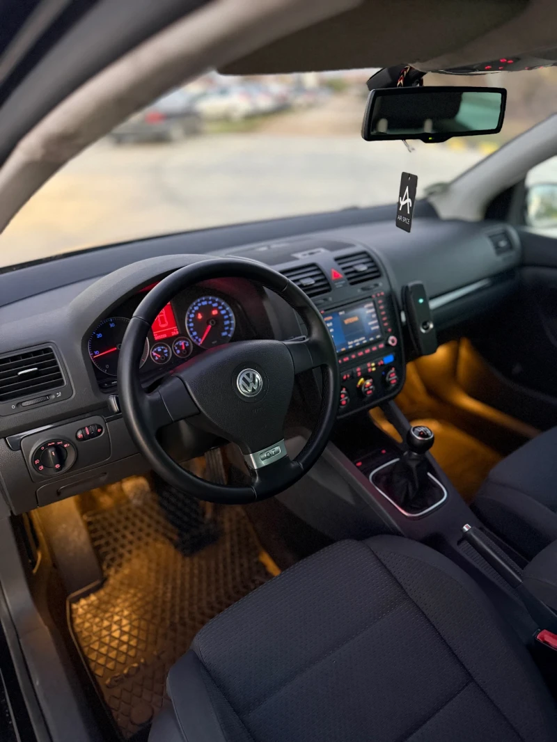 VW Golf 2.0 TDI GT/GTD 170 hp, снимка 9 - Автомобили и джипове - 52810930