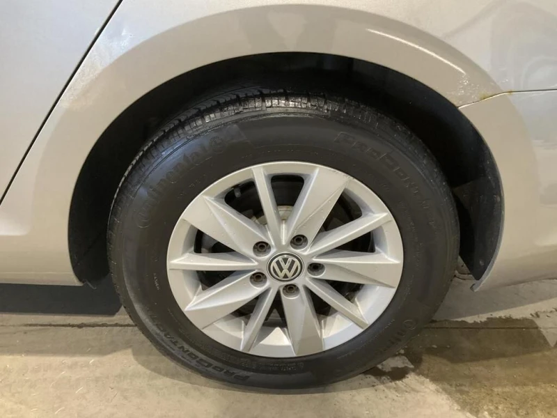 VW Golf Plus, снимка 9 - Автомобили и джипове - 53032344