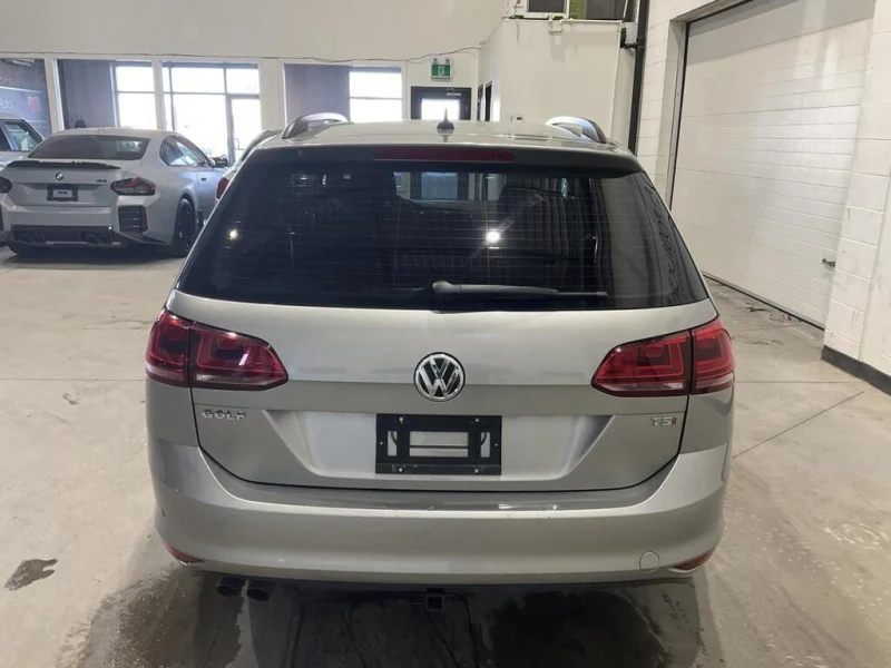 VW Golf Plus, снимка 3 - Автомобили и джипове - 53032344
