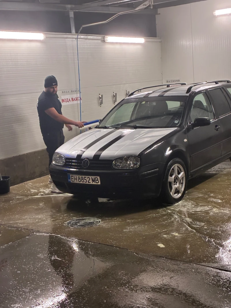 VW Golf, снимка 6 - Автомобили и джипове - 53135422