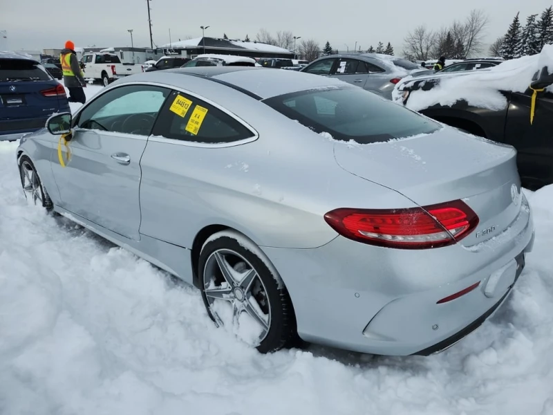 Mercedes-Benz C 300 * CARFAX * БЕЗ ПЪРВОНАЧАЛНА ВНОСКА, снимка 4 - Автомобили и джипове - 53161975