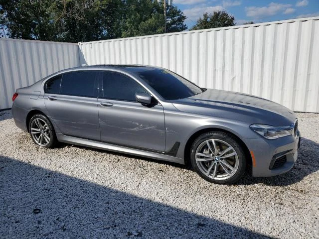 BMW 750 MPACK* KEYLESS* ПОДГРЕВИ* МАСАЖИ* 360 - изображение 4