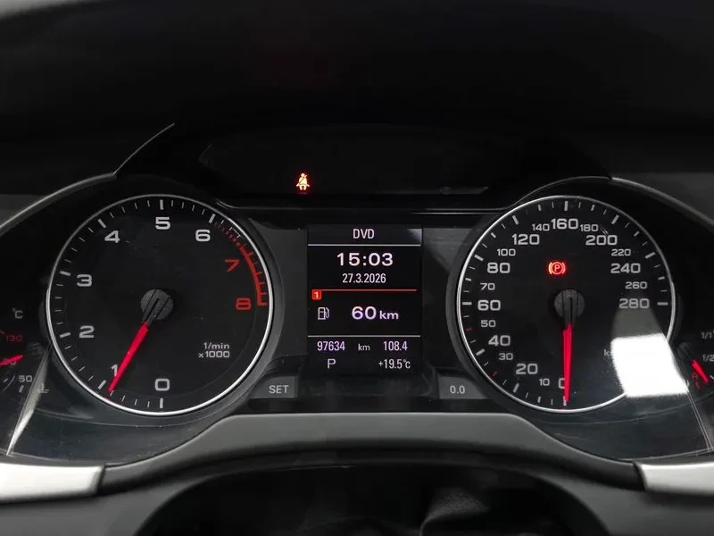 Audi A4 2.0 TFSI Quattro, снимка 8 - Автомобили и джипове - 54548621
