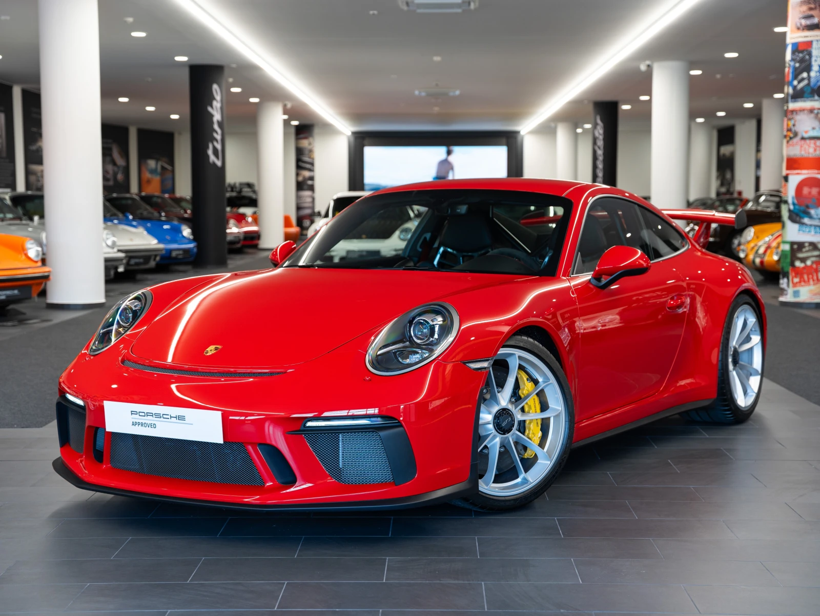 Porsche 911 GT3 (991 II), снимка 1