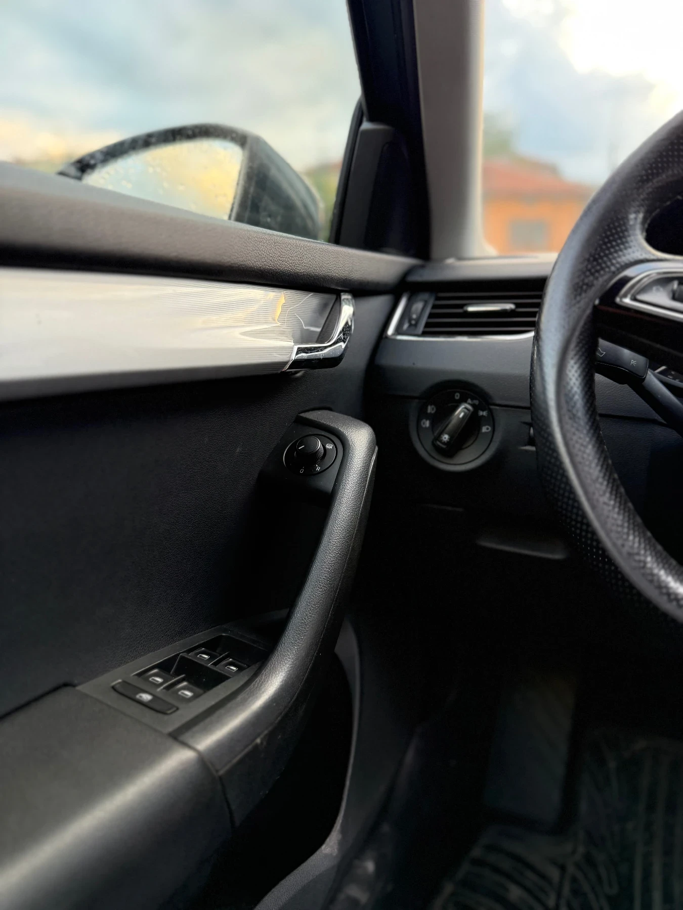 Skoda Octavia 1.4TSI DSG | Mobile.bg — изображение 11