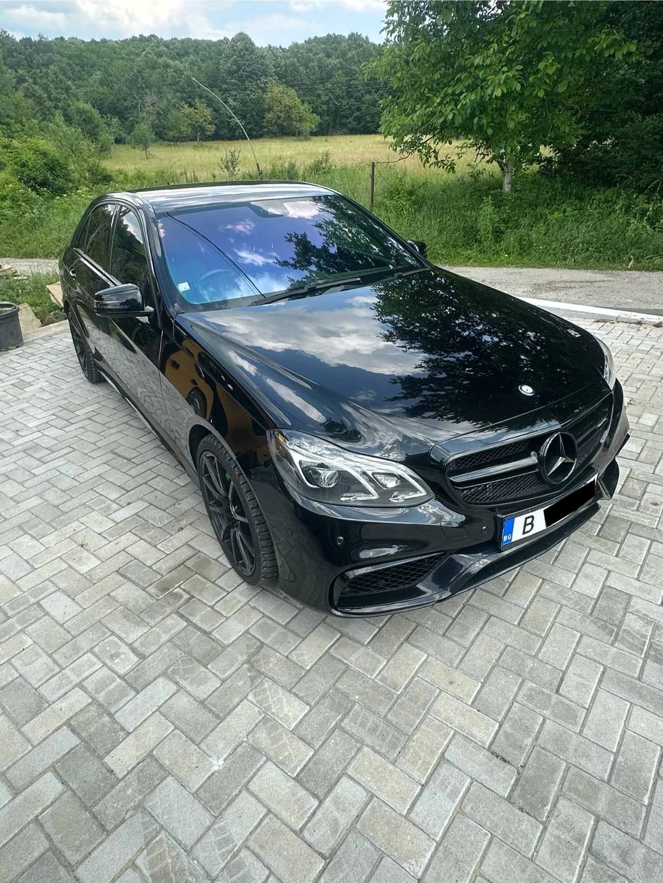 Mercedes-Benz E 250 AMG - изображение 5