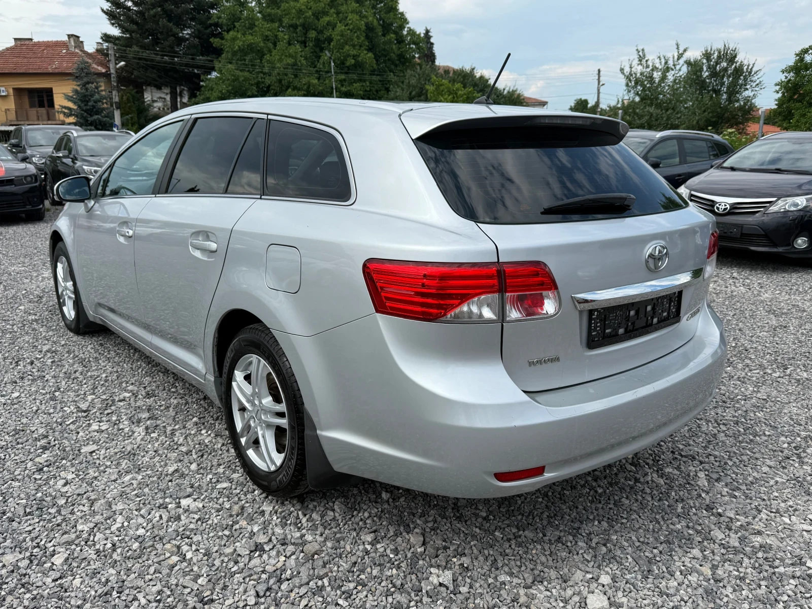 Toyota Avensis Facelift 2013г. 1.6 Valvematic(132 кс) Подгрев/EU5 - изображение 6