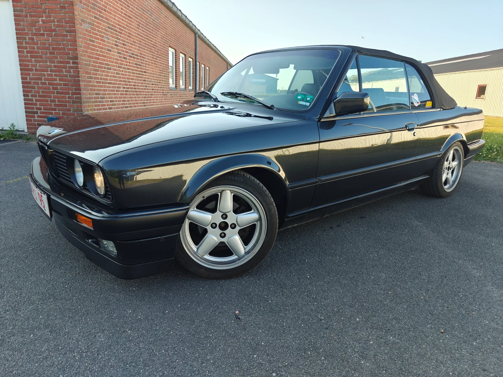 BMW 320 Е30 convertible  - изображение 2