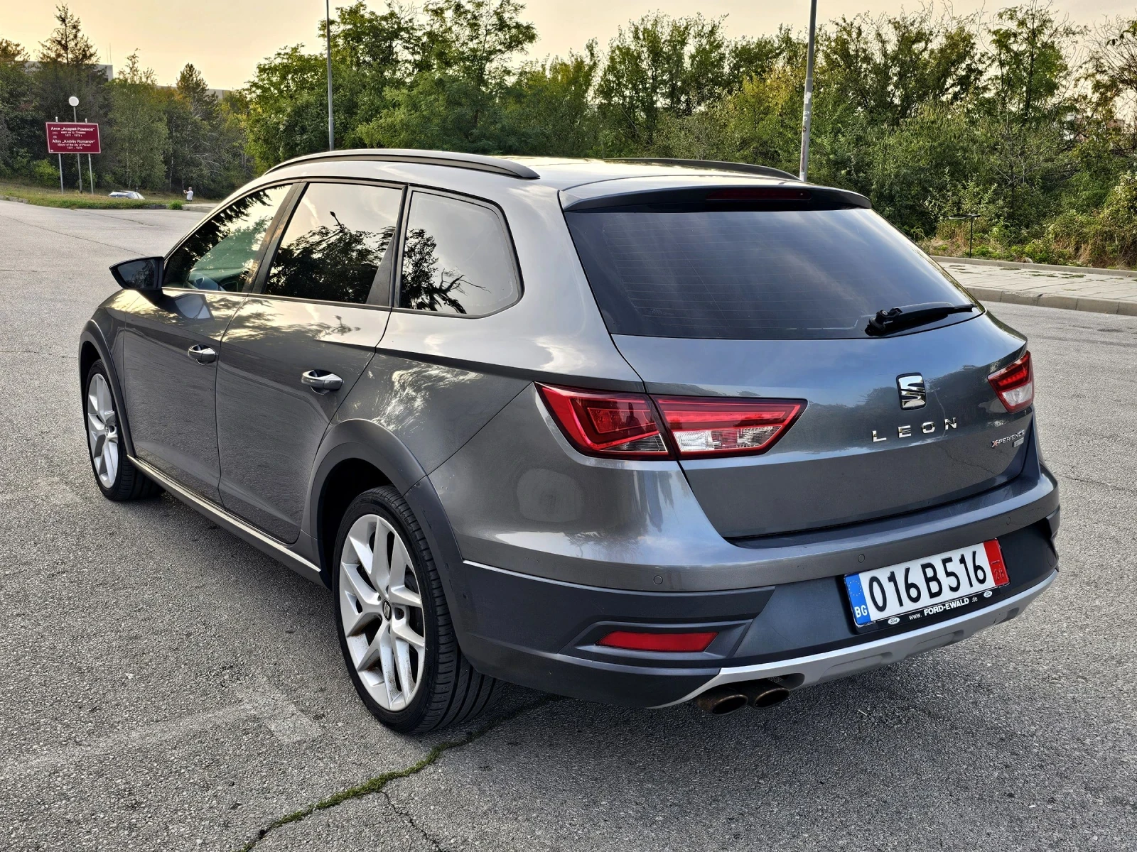 Seat Leon 2.0 TDi -184к.с DSG Experience  - изображение 7