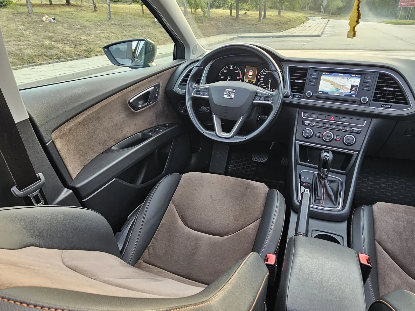Seat Leon 2.0 TDi -184к.с DSG Experience  - изображение 9