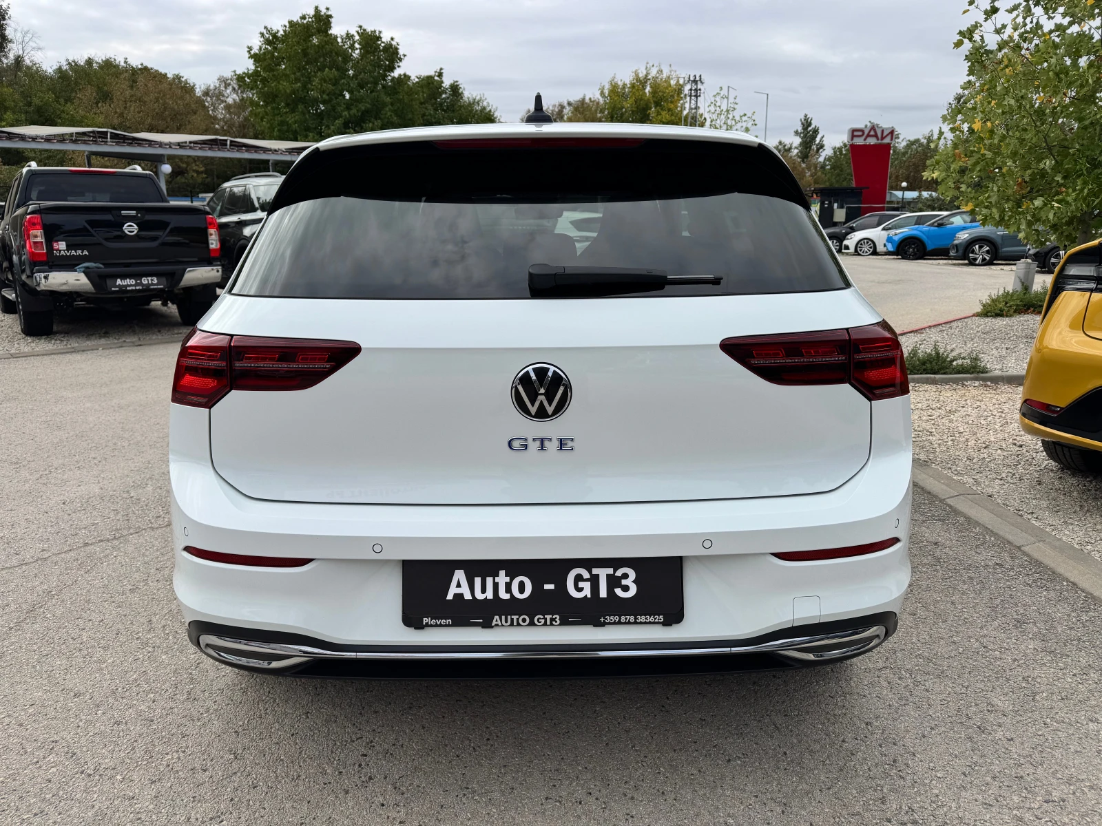 VW Golf 1.4GTE 245к.с ГАРАНЦИЯ 2021г. Обслужен във VW - изображение 5