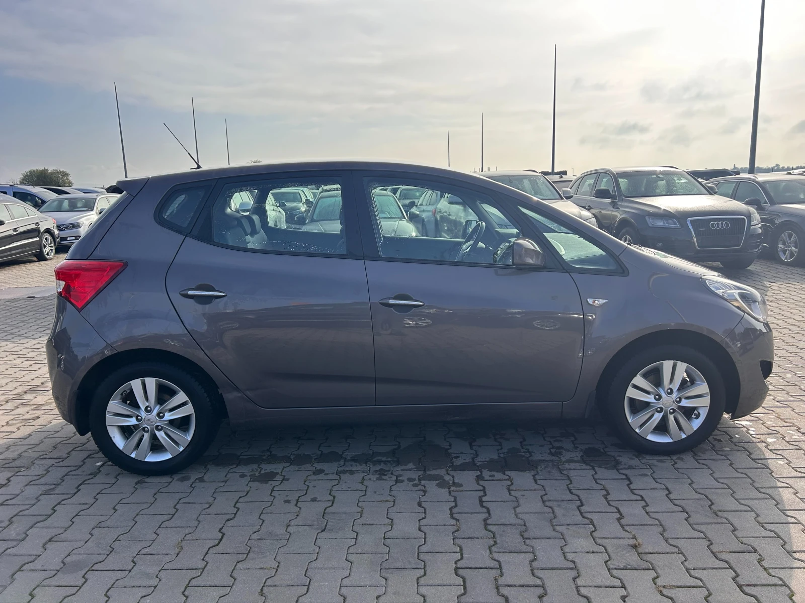 Hyundai Ix20 1.4i EURO 5 - изображение 5