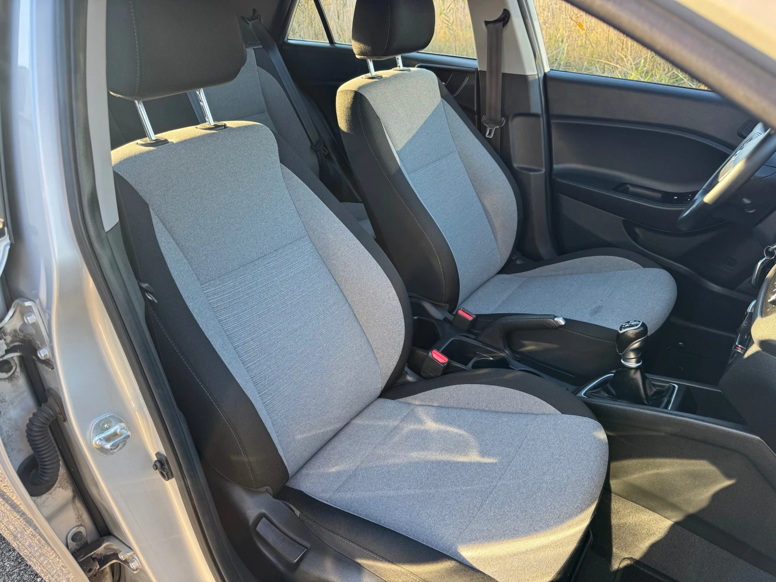 Hyundai I20 1.1 CRDI  | Mobile.bg   14