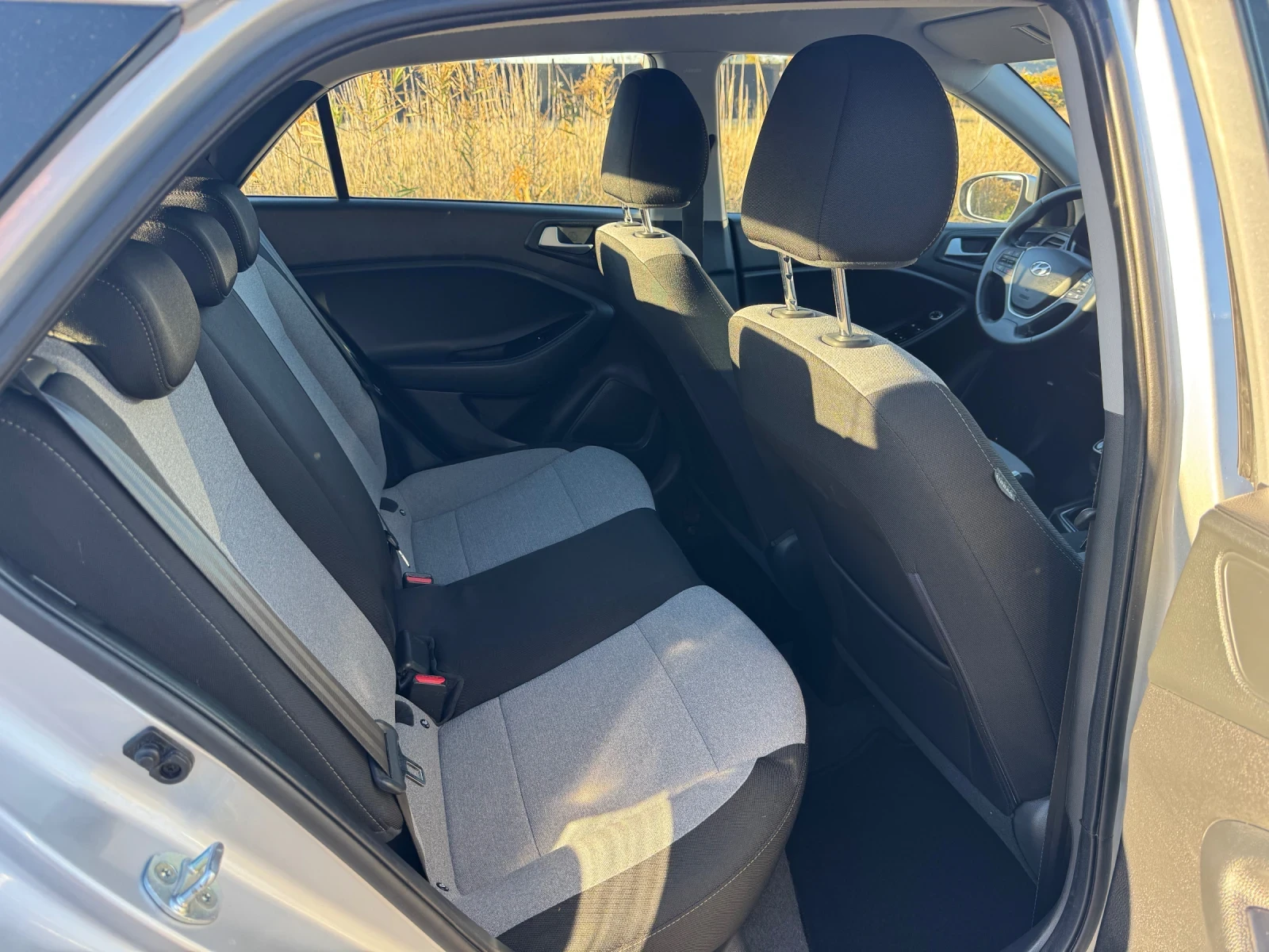 Hyundai I20 1.1 CRDI  | Mobile.bg   12